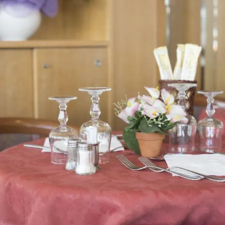 Desiree Hotel Cesenatico