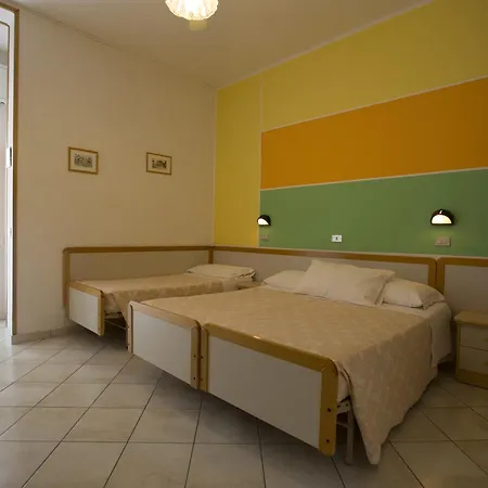 Desiree Ξενοδοχείο Cesenatico