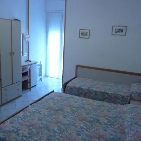 Desiree Ξενοδοχείο Cesenatico