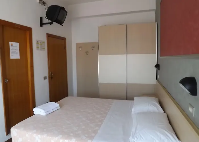 Hotel Desiree