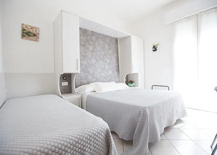 Hotel Desiree